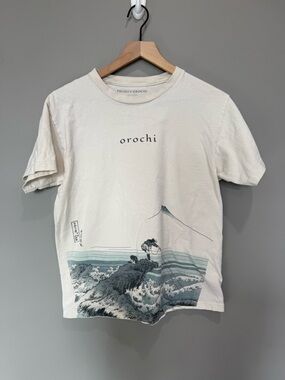Project Orochi Fisherman TeeCream Graphic Short-Sleeve Mens Sz M